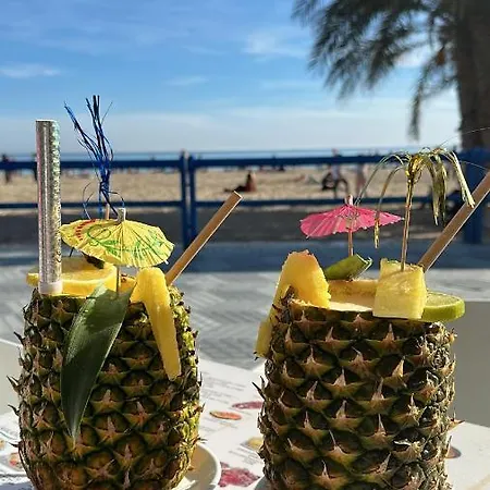 Daire Hanna's Estudio Deluxe